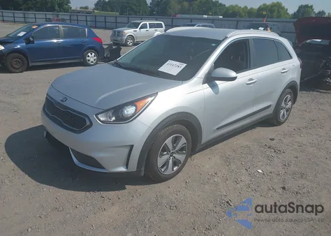 2019 Kia Niro Lx z USA, uszkodzony, nr VIN KNDCB3LC5K5256509